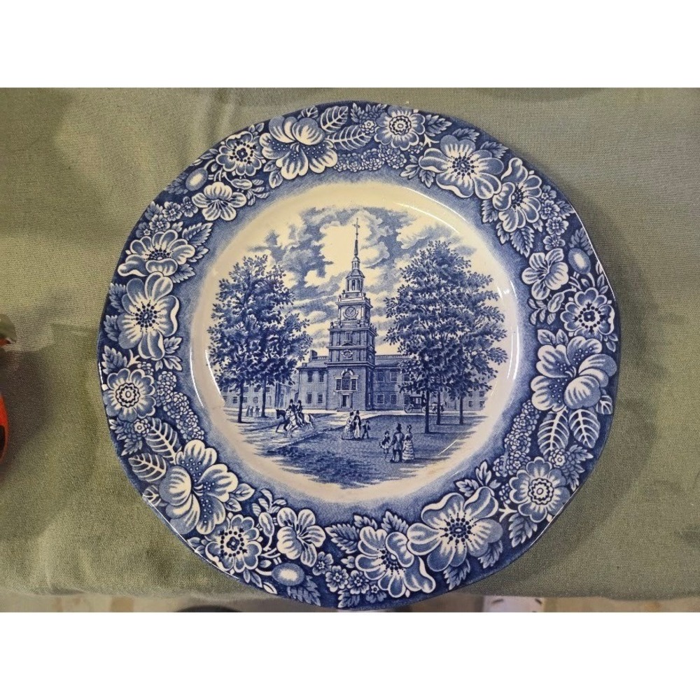 Liberty Blue Independence Hall Dinner Plate Staffordshire Ironstone England 10"